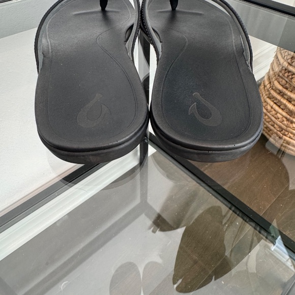 OLUKAI Women’s Ho’Opio Flip Flop Black Thong Sandals Size 9 - Picture 7 of 10